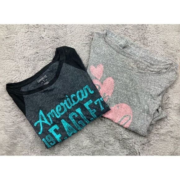 American Eagle bundle of two tops - Picture 1 of 4